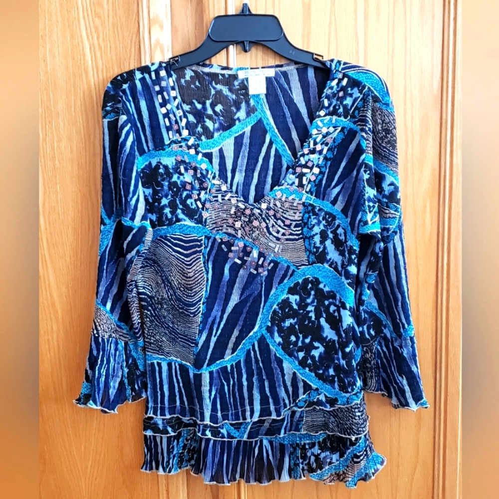 Alberto Makali V neck blouse Large